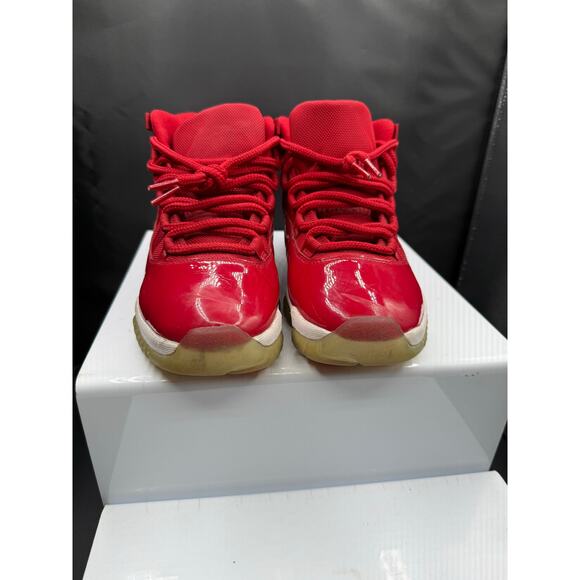 Nike Air Jordan 11 Retro - Red, Black and White - Size 7.5M main image 5